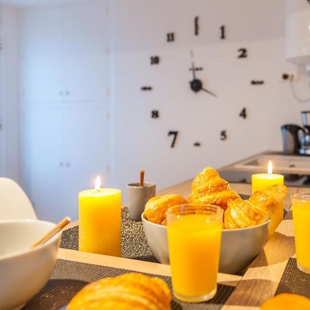 Beautiful Renovated Studio With View- Old Hyères Exterior foto