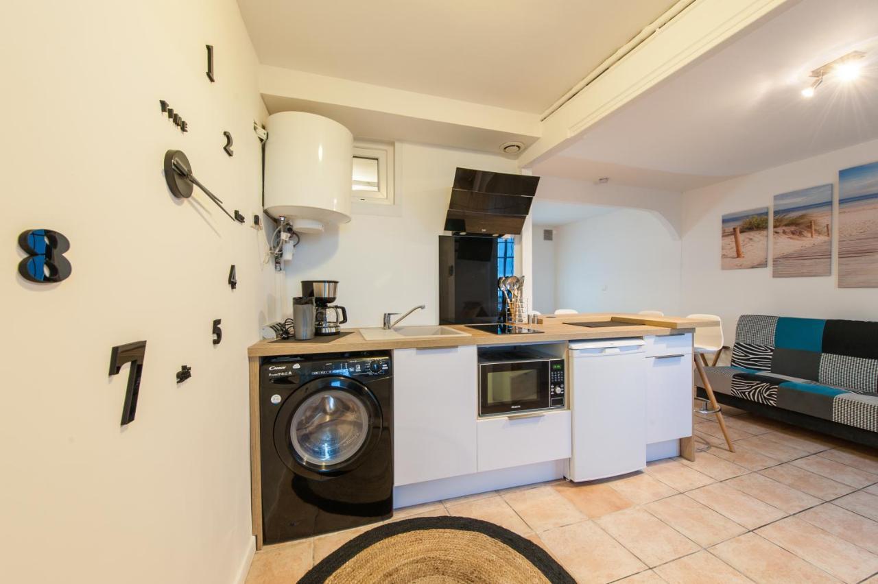 Beautiful Renovated Studio With View- Old Hyères Exterior foto